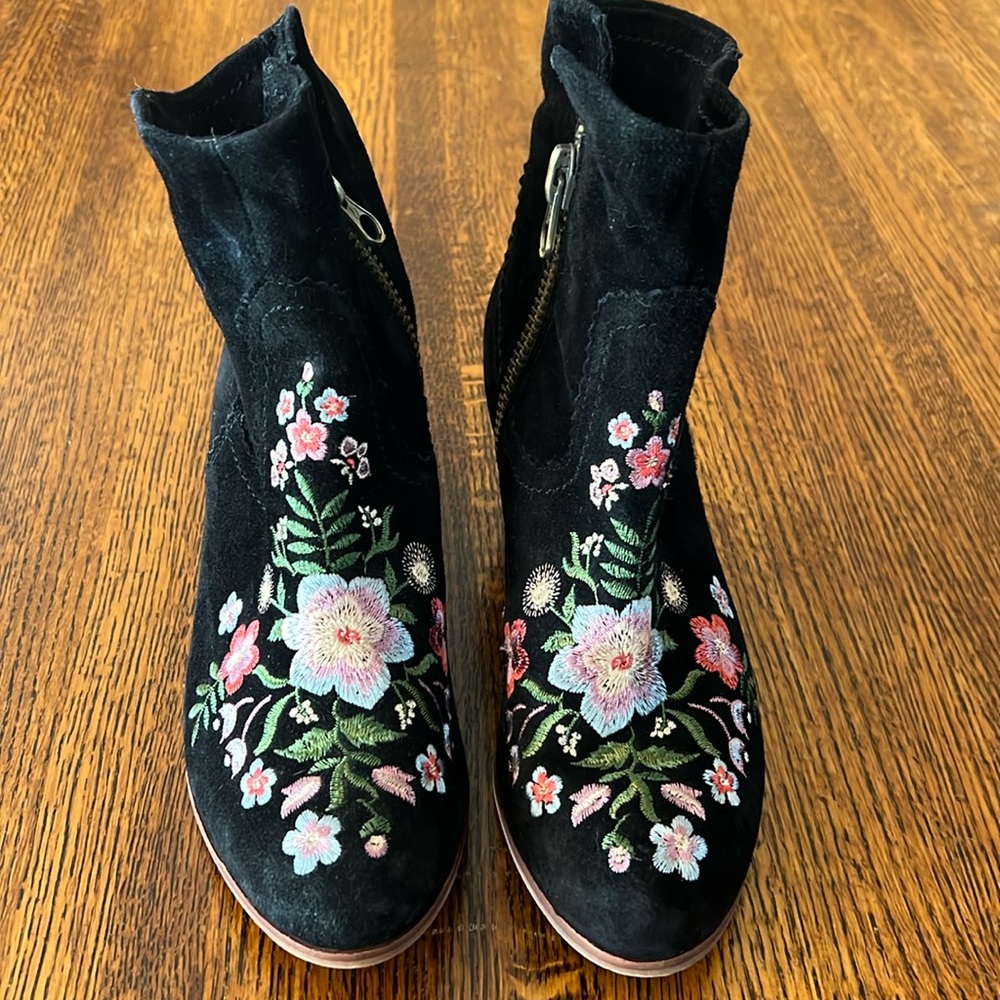 Sam Edelman Black Western Suede Embroidered Floral Zip Boots/Booties 6.5